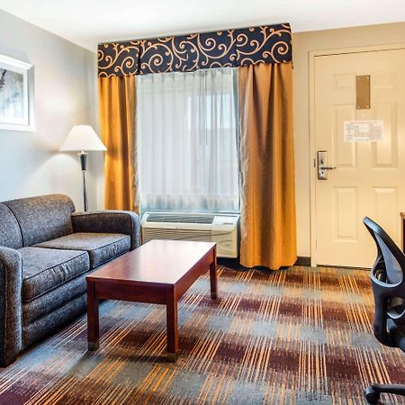 Quality Inn Airport I-240 Memphis Eksteriør billede