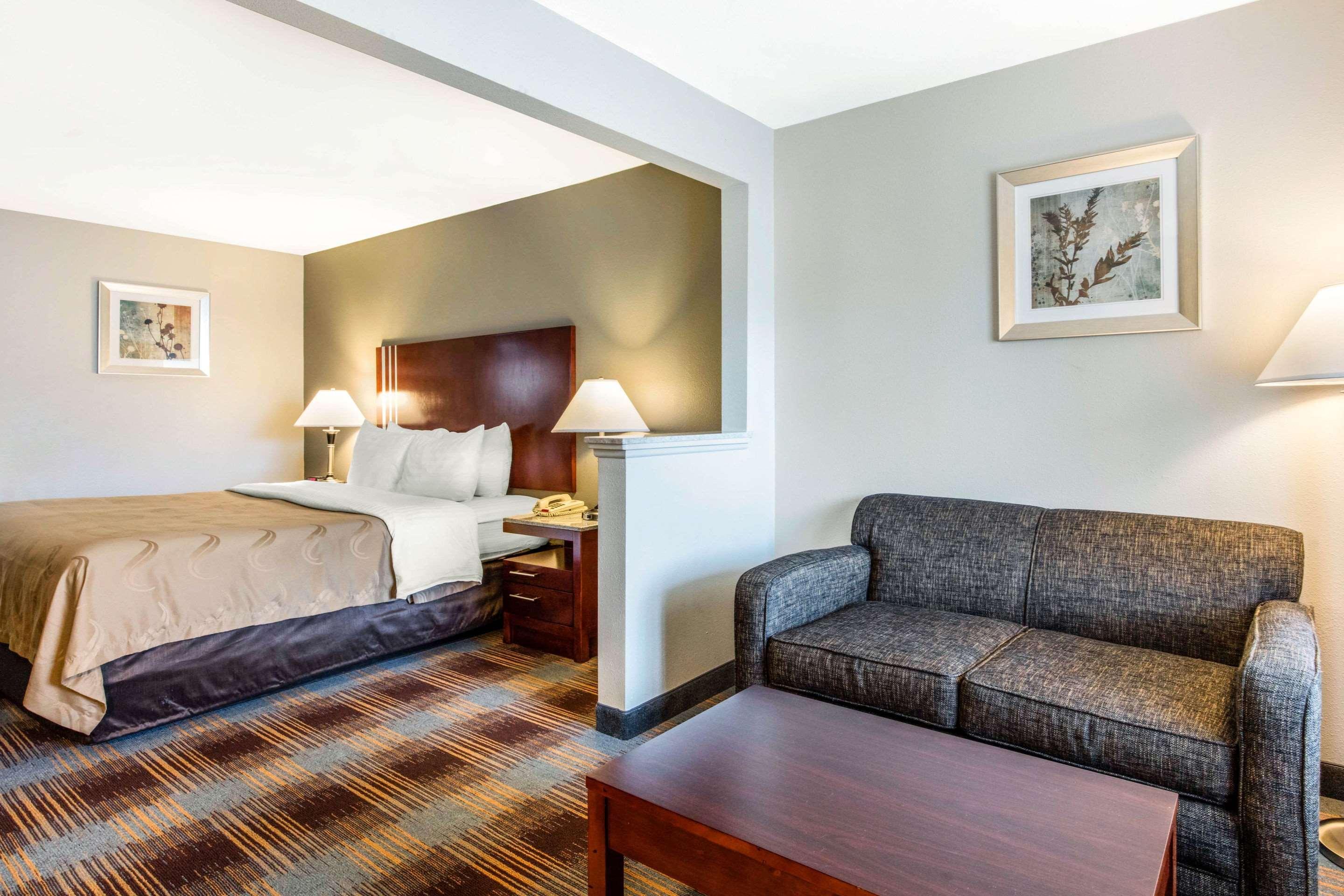 Quality Inn Airport I-240 Memphis Eksteriør billede