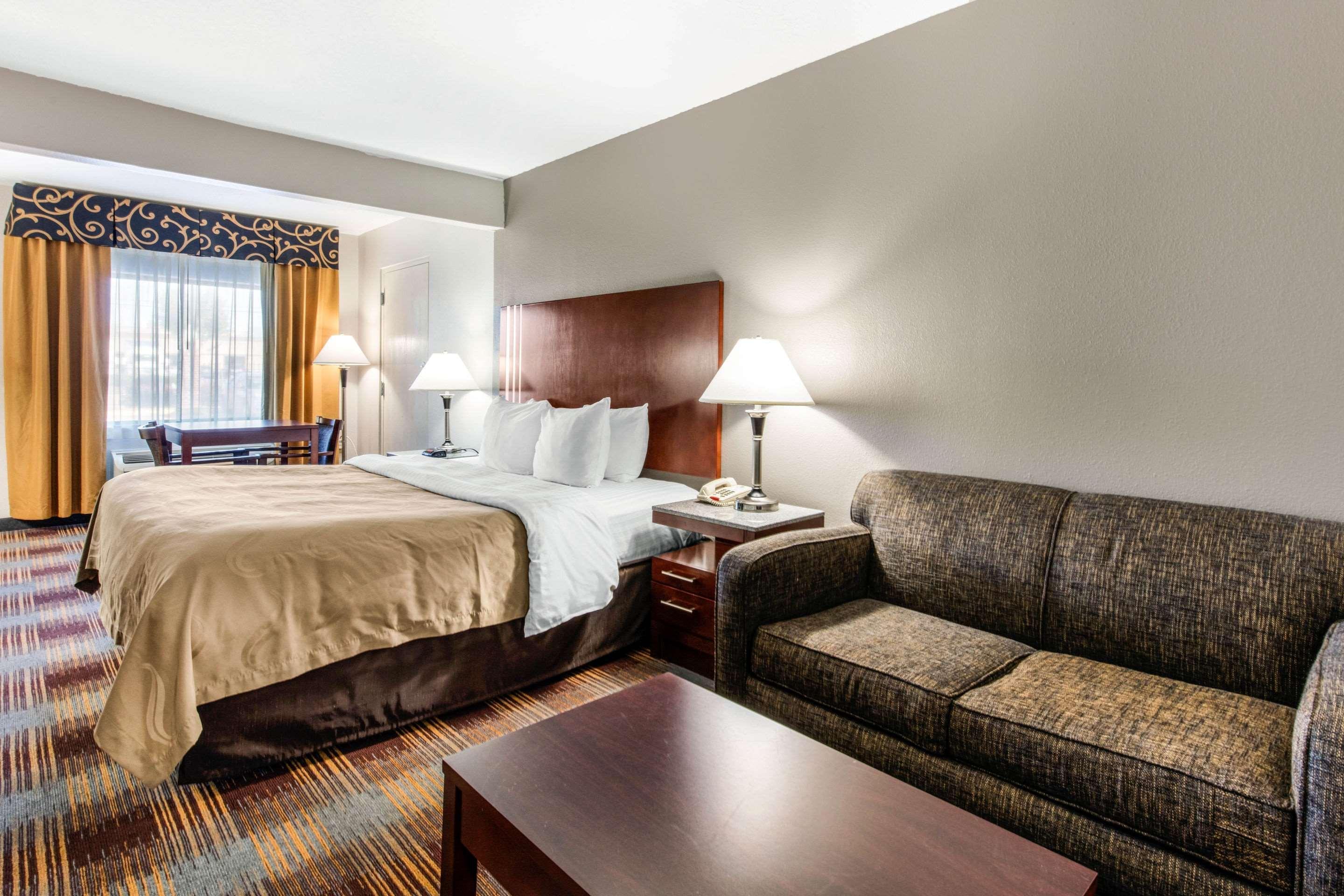 Quality Inn Airport I-240 Memphis Eksteriør billede