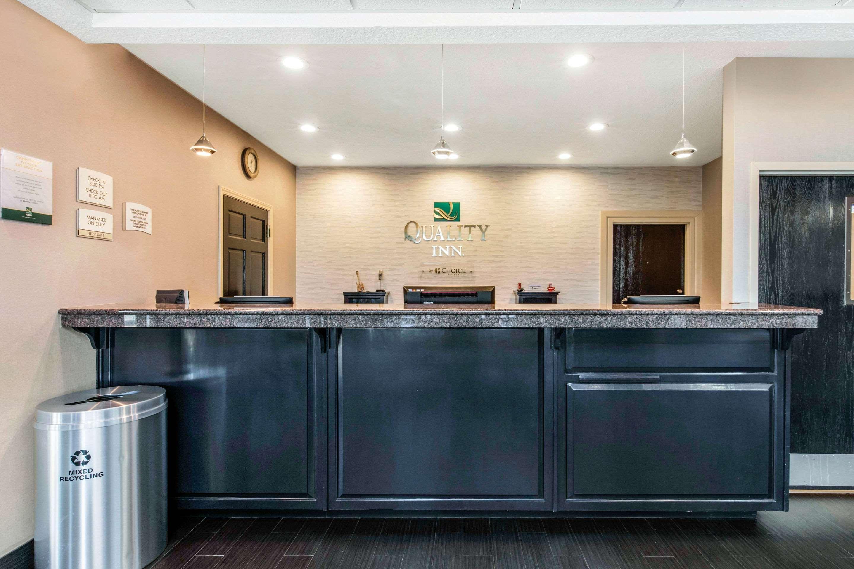 Quality Inn Airport I-240 Memphis Eksteriør billede