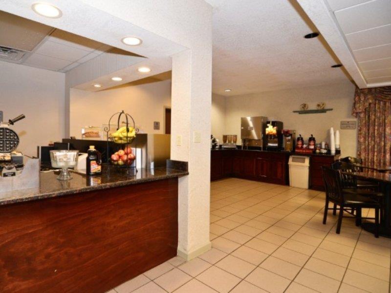 Quality Inn Airport I-240 Memphis Eksteriør billede